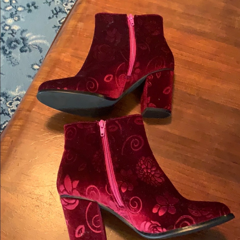 Anthropologie booties - Picture 3 of 3